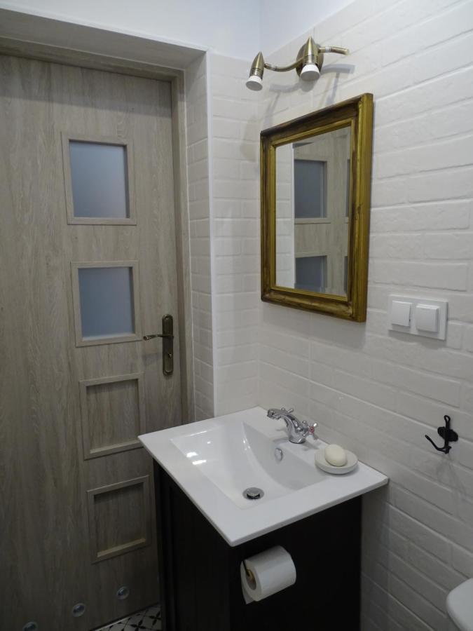 Cieply, Przytulny Apartament, 34 M 2, Centrum Bydgoszcz Luaran gambar